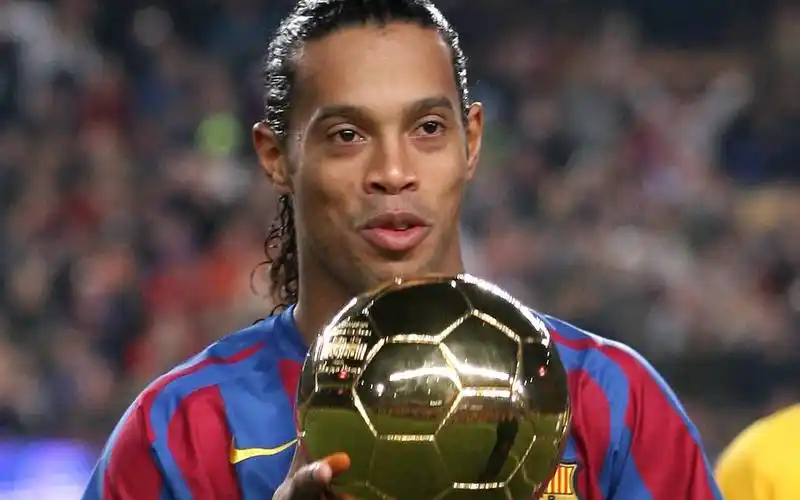 不仅激励着 不仅激励着